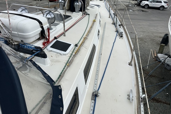 SUNYATA 42ft Sabre Yacht For Sale