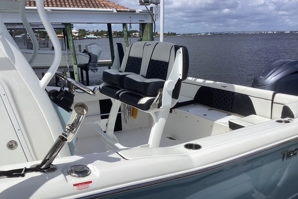 23ft Tidewater Yacht For Sale