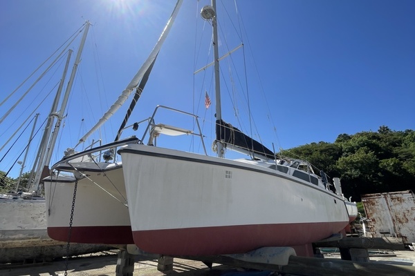 Luffin Life 34ft Gemini Yacht For Sale