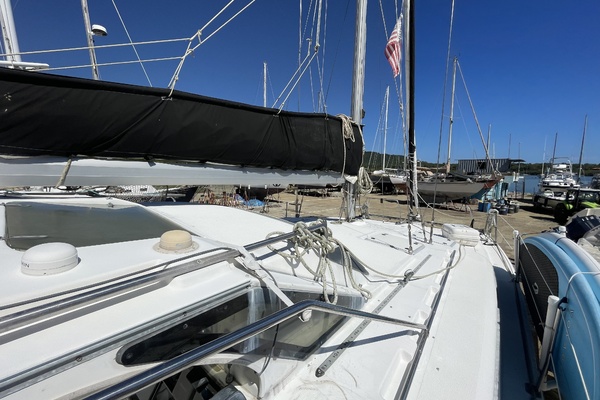 Luffin Life 34ft Gemini Yacht For Sale