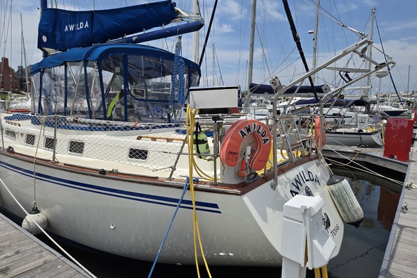 Awilda 42ft Endeavour Yacht For Sale