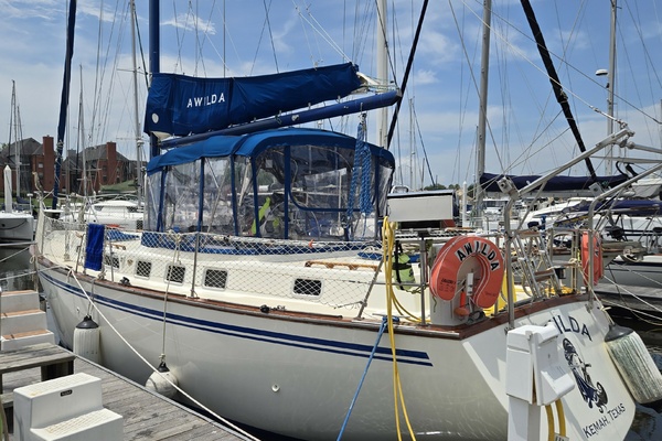 Awilda 42ft Endeavour Yacht For Sale