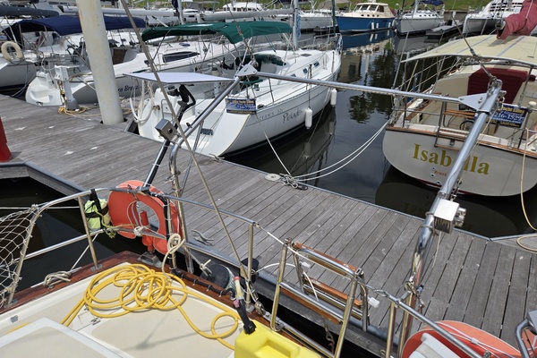 Awilda 42ft Endeavour Yacht For Sale
