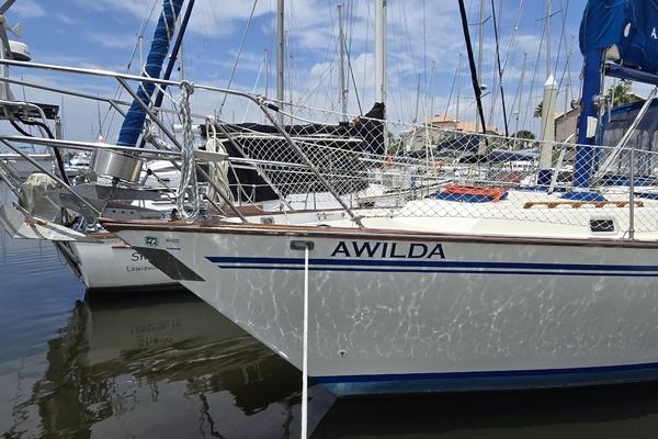Awilda 42ft Endeavour Yacht For Sale