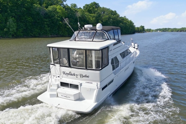 44ft Carver Yacht For Sale