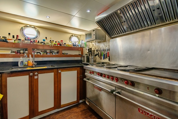 ALHAMBRA 116ft Feadship Yacht For Sale