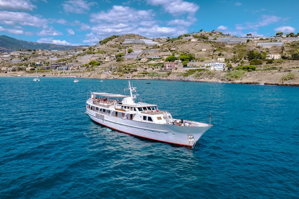 ALHAMBRA 116ft Feadship Yacht For Sale