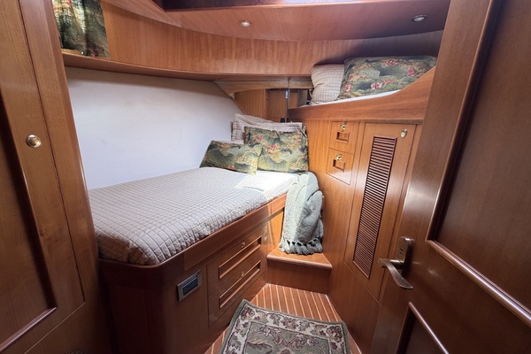 SLOW DANCE 48ft Ocean Alexander Yacht For Sale
