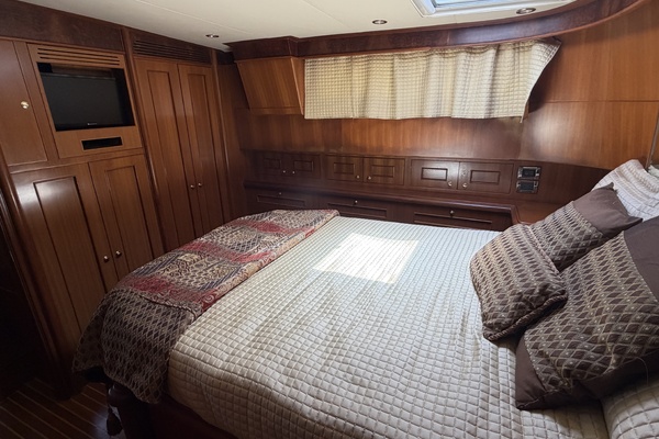 SLOW DANCE 48ft Ocean Alexander Yacht For Sale