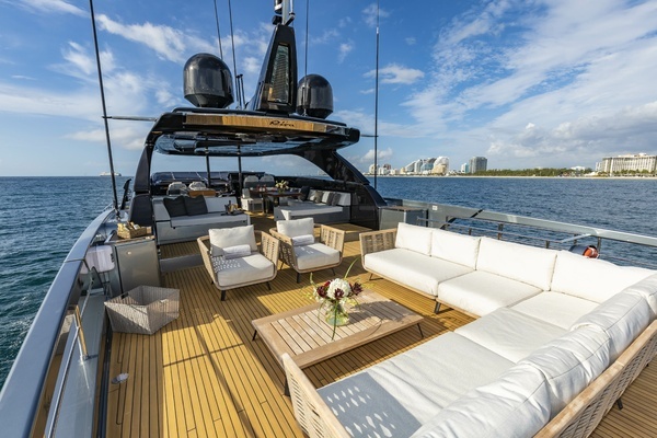 2020 Riva 110