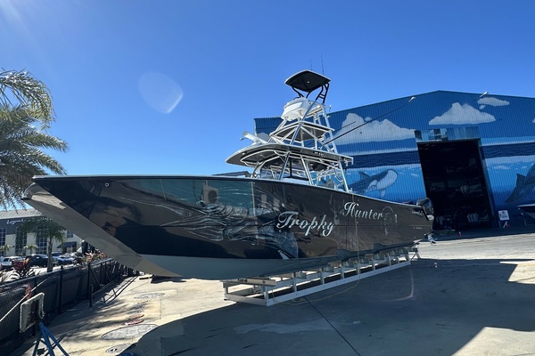 42ft Freeman Yacht For Sale