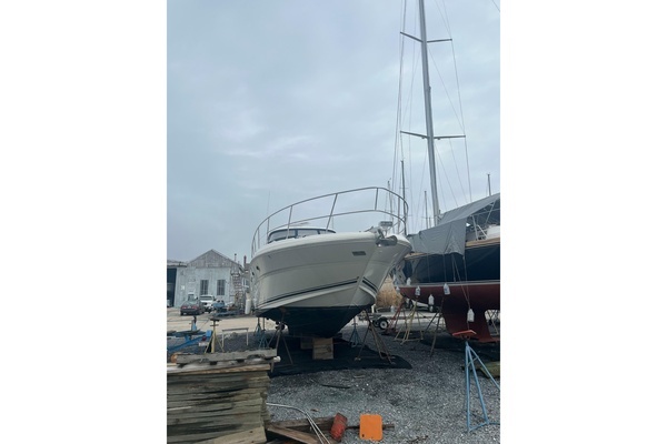 Photo of the 2004 Sea Ray 420 Sundancer "Baroque"