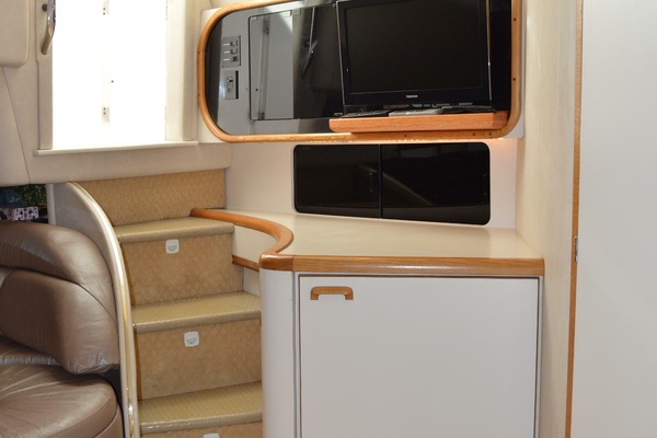 The Job Site 50ft Sea Ray Yacht For Sale