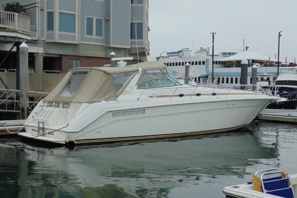 Photo of the 1994 Sea Ray 500 Sundancer "The Job Site"