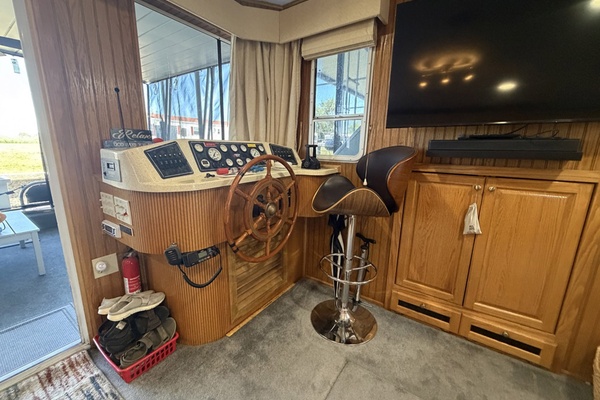 Miss Louise 60ft Horizon Yacht For Sale