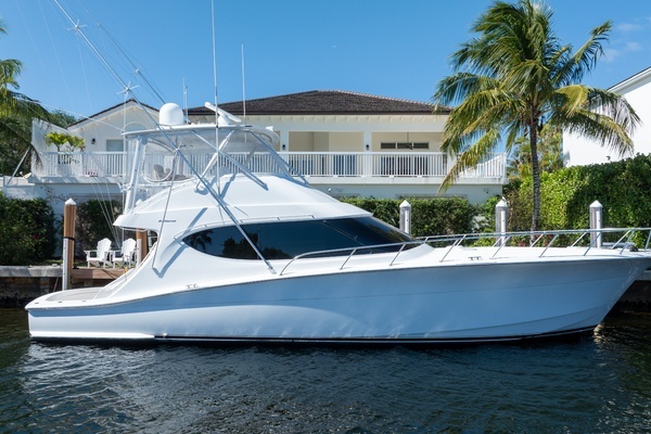 54-ft-Hatteras-2017-54 GT-OHANA Miami Florida United States  yacht for sale