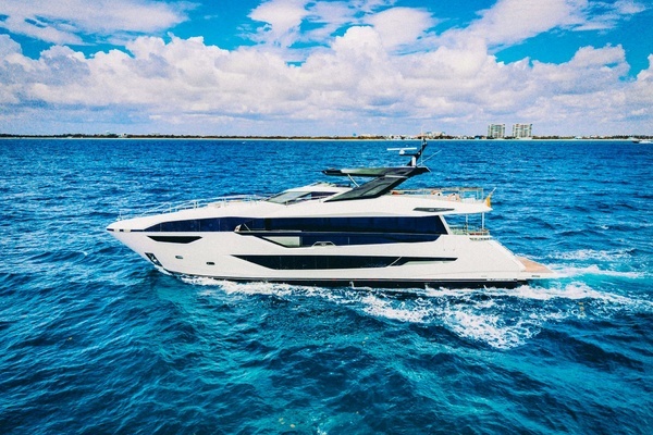PURA VIDA 100ft Sunseeker Yacht For Sale