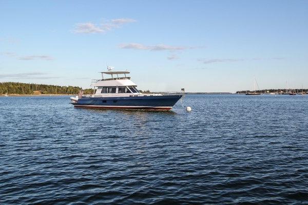 58ft Hunt Yachts Yacht For Sale