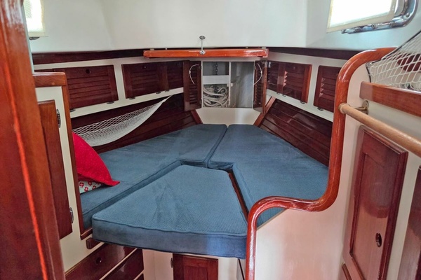 Song 40ft Bristol Yacht For Sale