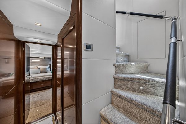 70ft Ocean Alexander Yacht For Sale