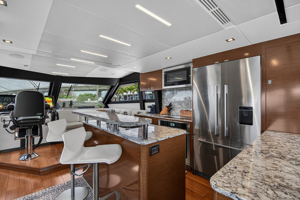 70ft Ocean Alexander Yacht For Sale