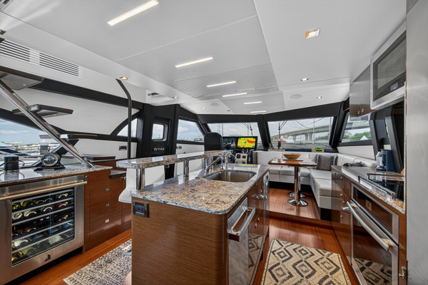 70ft Ocean Alexander Yacht For Sale