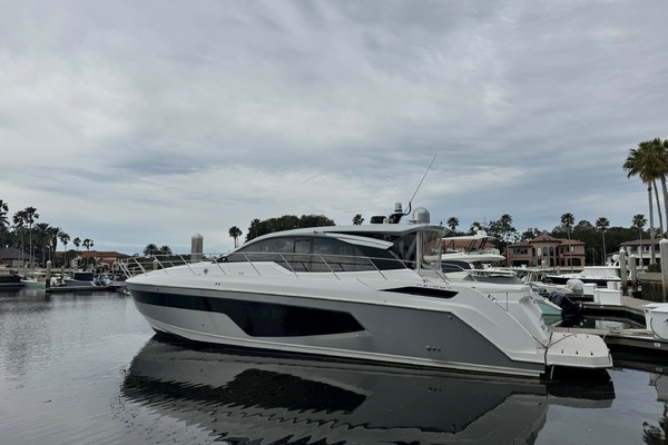 53-ft-Azimut-2019-51 ATLANTIS-Jacksonville Beach Florida United States yacht for sale