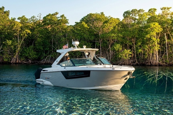 Photo of the 2022 Monterey 385 SS "Sweet Caroline"