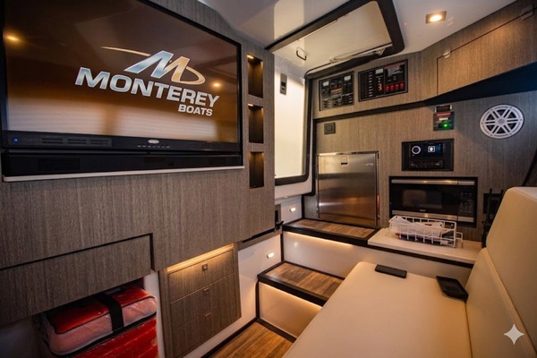 Sweet Caroline 38ft Monterey Yacht For Sale