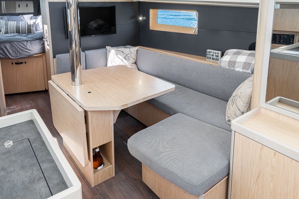 41ft Beneteau Yacht For Sale