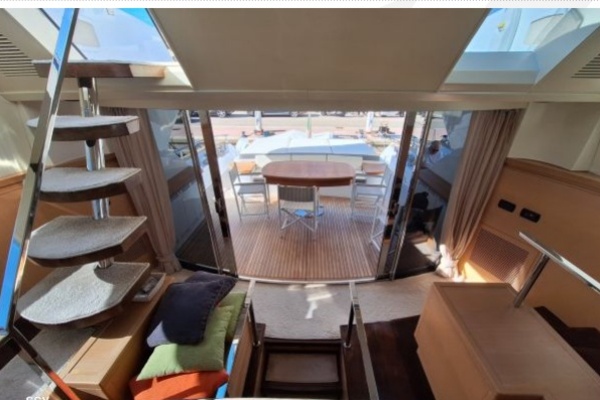 86ft Cerri Cantieri Navali Yacht For Sale