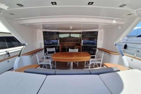 86ft Cerri Cantieri Navali Yacht For Sale