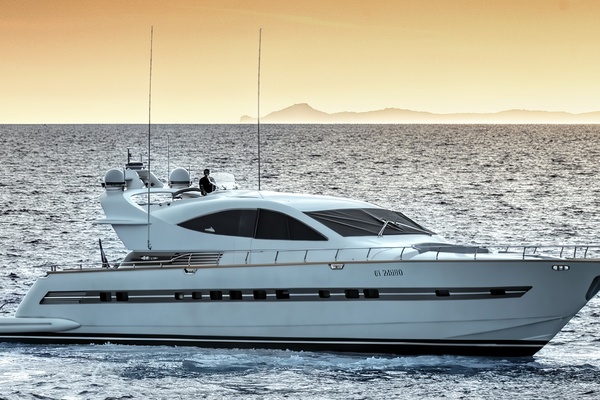86ft Cerri Cantieri Navali Yacht For Sale