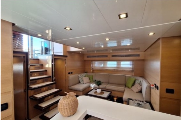 86ft Cerri Cantieri Navali Yacht For Sale