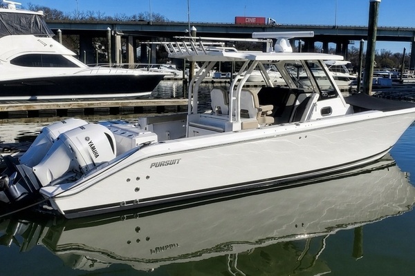 32-ft-Pursuit-2019-S 328 Sport- Greenwich Connecticut United States  yacht for sale