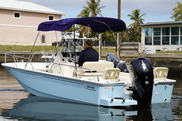 Photo of the 2023 Boston Whaler 190 Montauk
