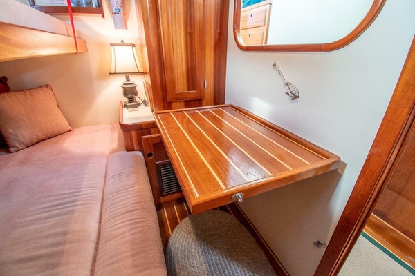 S 42ft Duffy Yacht For Sale
