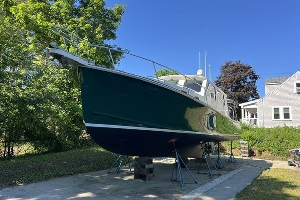 Spray 42ft Duffy Yacht For Sale