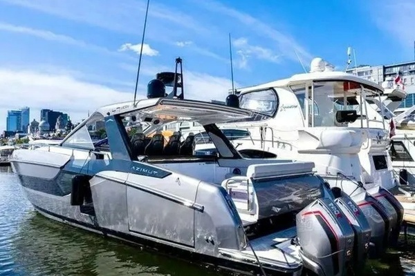 2023 Azimut 48