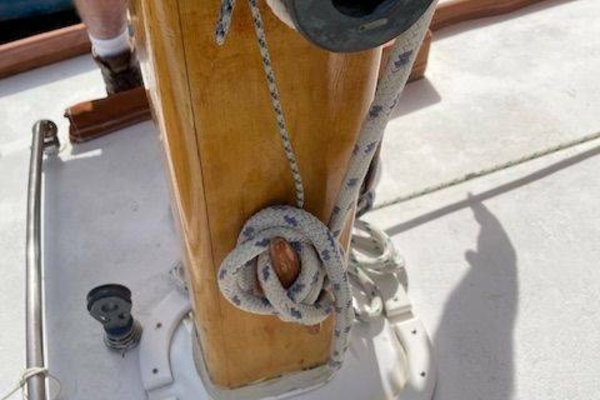 36ft Alden Yacht For Sale