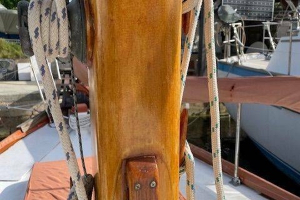 36ft Alden Yacht For Sale