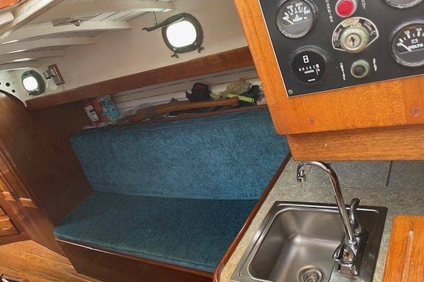 36ft Alden Yacht For Sale