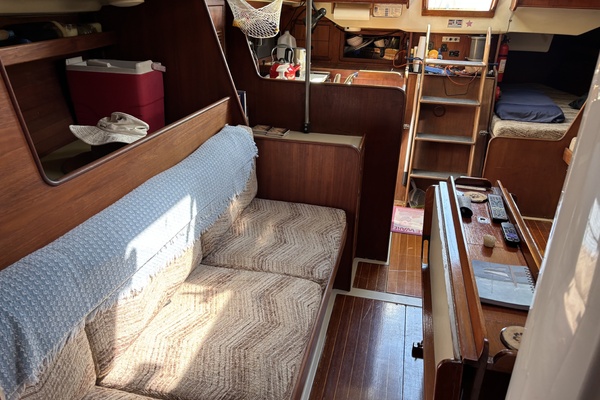 KA IO 40ft C amp C Yacht For Sale