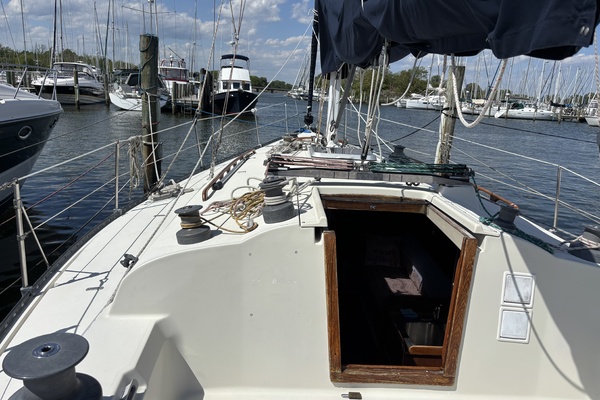 KA IO 40ft C amp C Yacht For Sale