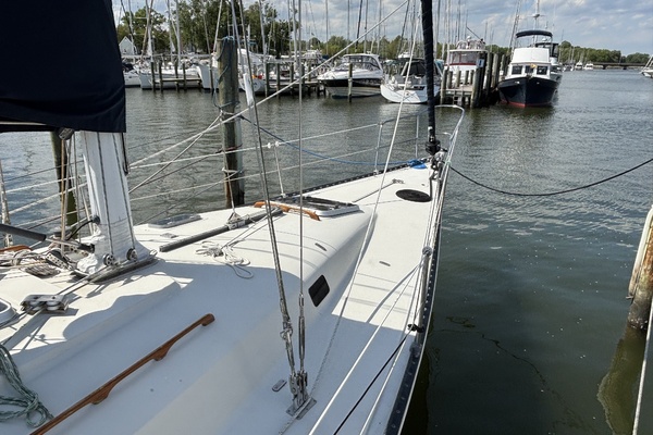 KA IO 40ft C amp C Yacht For Sale