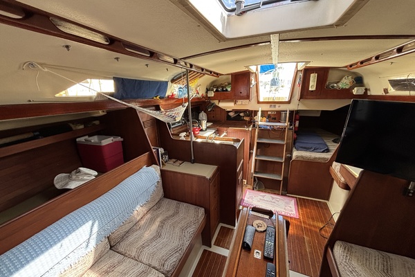 KA IO 40ft C amp C Yacht For Sale