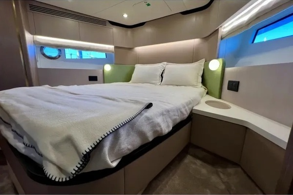 2024 Azimut FLY 60 60ft Azimut Yacht For Sale