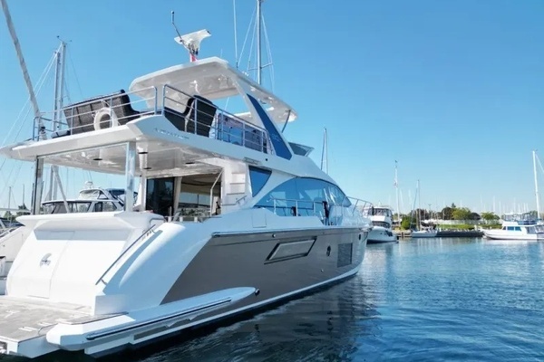 2024 Azimut 60