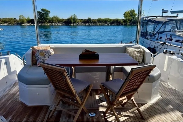 2024 Azimut 60