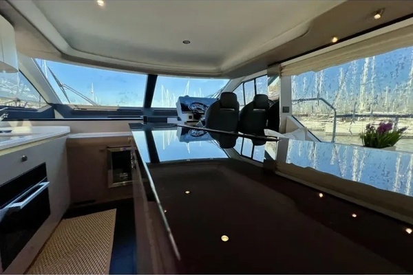 2024 Azimut 60